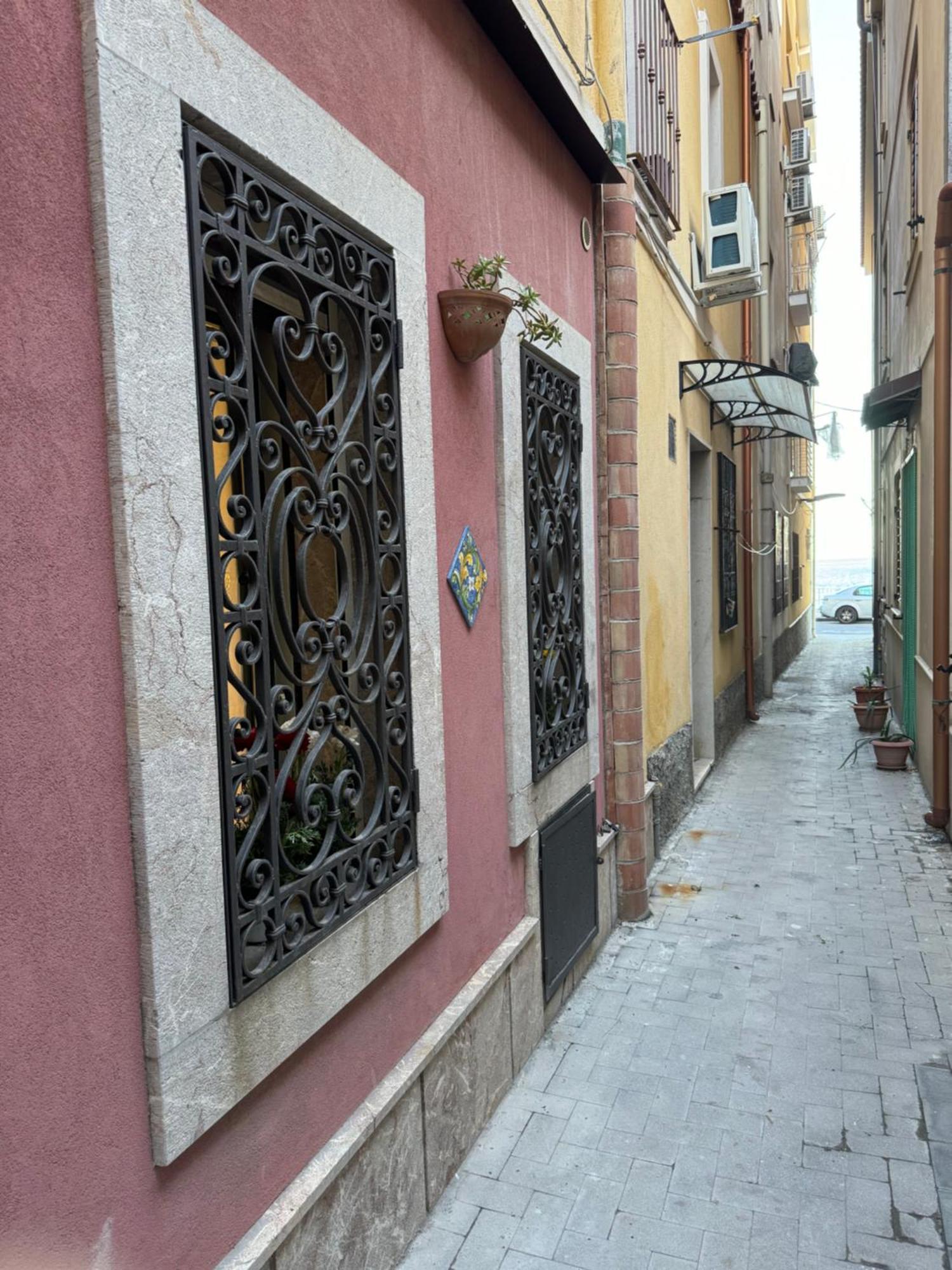Taormina The Dormouse Villa Mazzeo Bagian luar foto